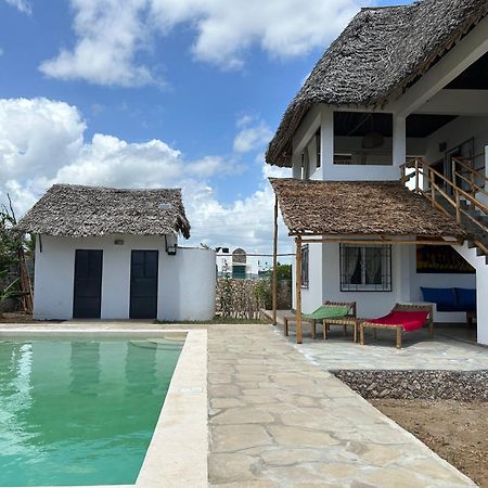 Nyumbani Tamu Hotel Watamu Kültér fotó