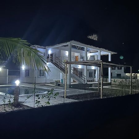 Nyumbani Tamu Hotel Watamu Kültér fotó