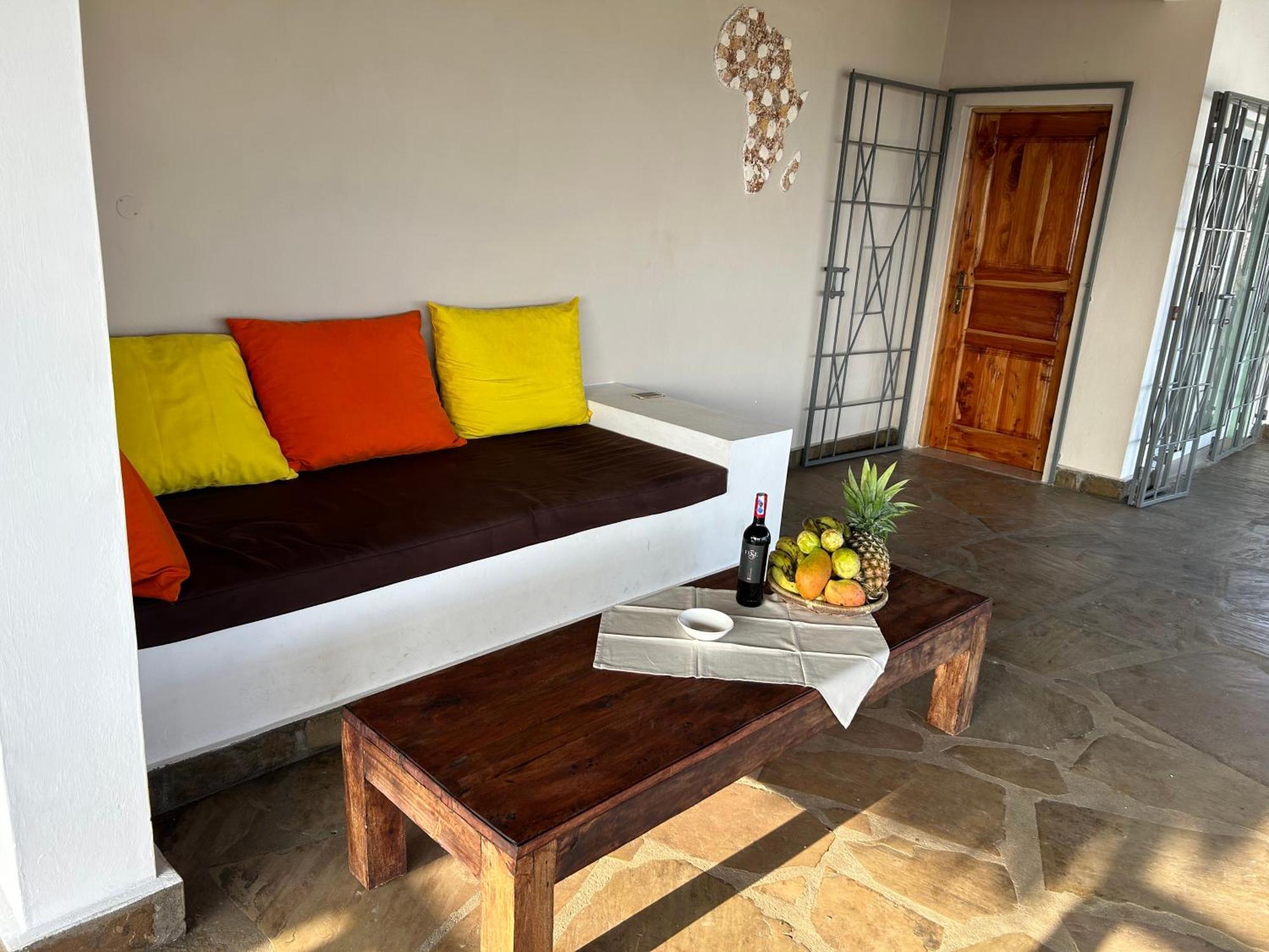 Nyumbani Tamu Hotel Watamu Kültér fotó